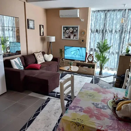 Skuqej Golem Apartment *